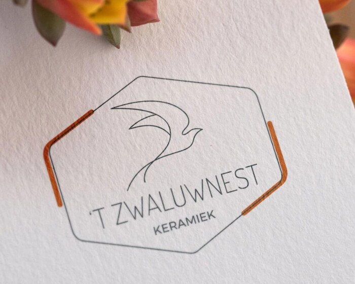 Zwaluwnest logopaper LR